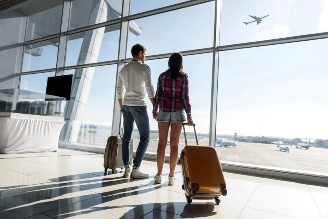 Au așteptat avionul o zi și jumătate la Timișoara!