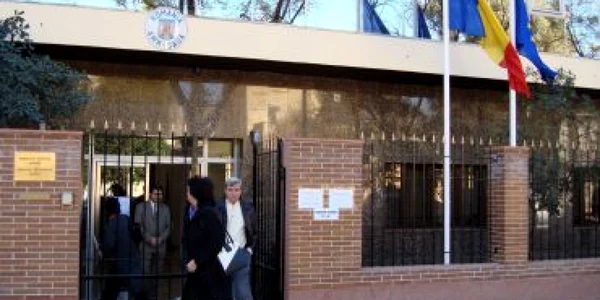 Creşterea ratei de refuz a vizelor SUA reflectă şi dificultăţile economice