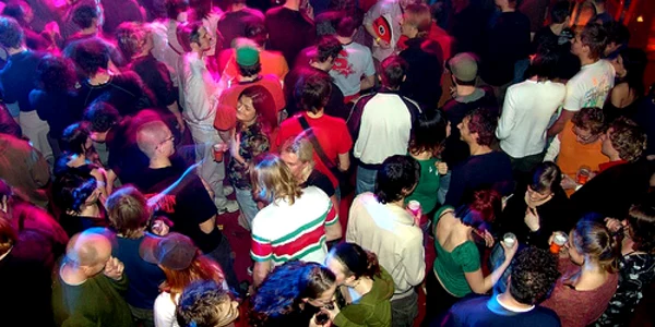 Cluburile clujene organizează petreceri tematice de Valentine's Day (foto: adevarul)