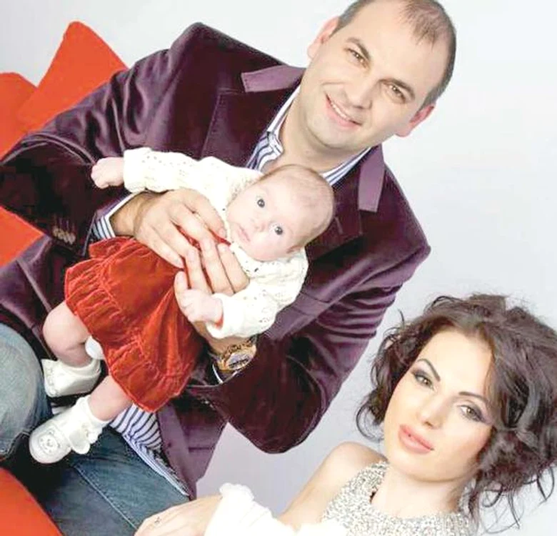 Ramona Lăzuran şi-ar fi dorit să facă nuntă înainte de a naşte