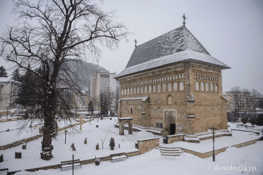 Reducere dramatică a fondurilor alocate de Primăria Piatra Neamț pentru biserici: de la 1,4 milioane de euro la doar 40.000