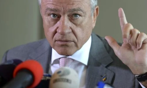 mircea sandu jpeg