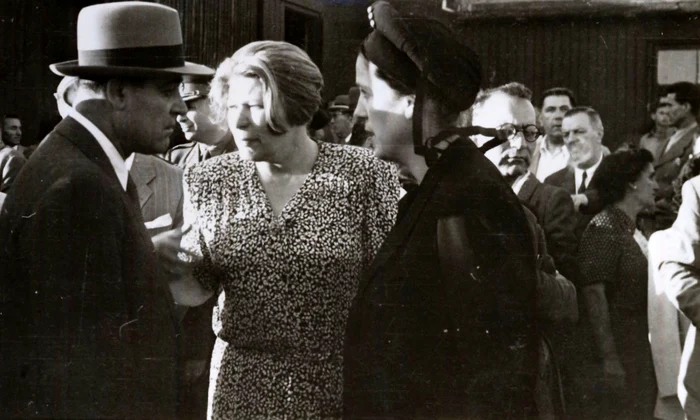 Gheorghe Gheorghiu-Dej, Ana Pauker și Florica Bagdasar (© „Fototeca online a comunismului românesc”, cota: 27/1946