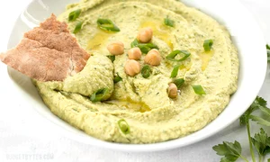 1 humus cu ceapa verde si patrunjel1 jpg jpeg