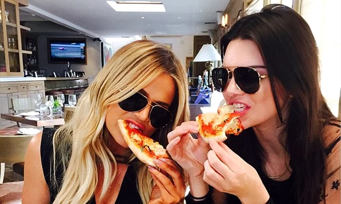 khloe si kendall jpeg