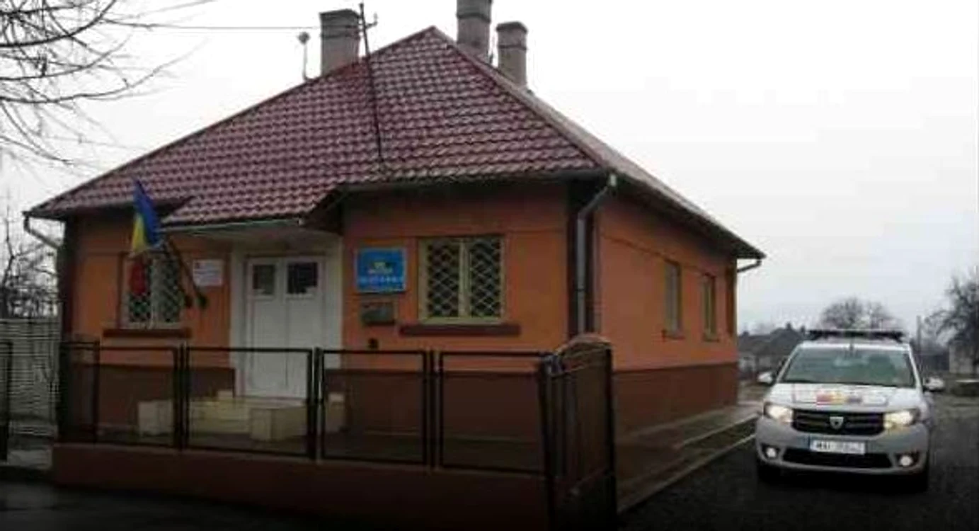 
    Postul de poliție din comuna Reteag (foto: Gazeta de Bistrița)   