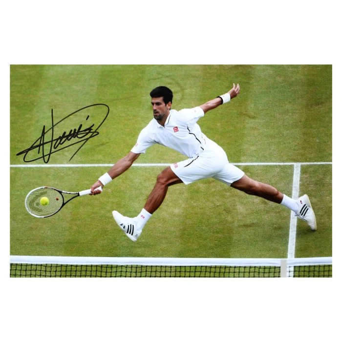 Autograful lui Djokovici costă 200 de euro