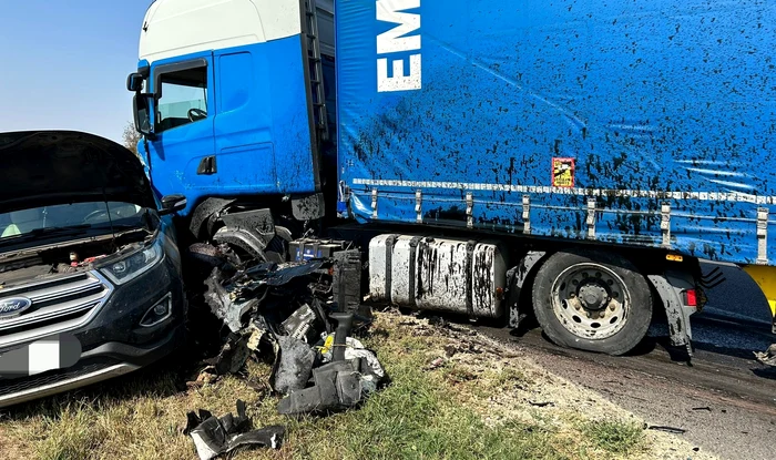 Accidentul a avut loc pe E85, în Vrancea FOTO: IPJ Vrancea