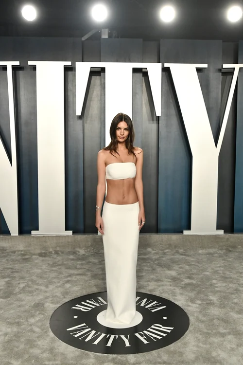 Emily Ratajkowski vanity fair party oscar 2020 foto guliver/getty images