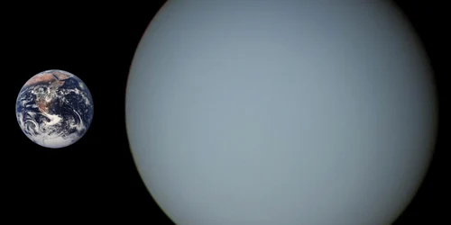 Mărimea lui Uranus comparată cu cea a Pământului (Foto: NASA)