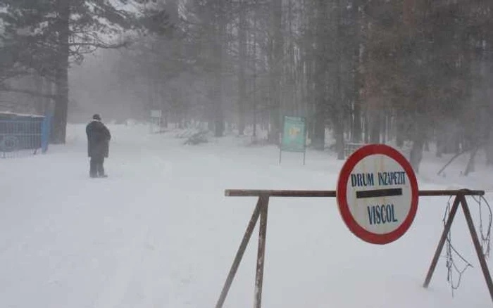 Viscolul va continua în cursul nopţii de vineri spre sâmbătă în cea mai parte a Munteniei, în judeţele Vrancea şi Galaţi FOTO Arhiva Adevărul