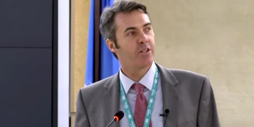Jem Bendell sustinand un discurs la ONU pe tema inclazirii globale FOTO EPA-EFE