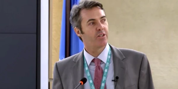 Jem Bendell sustinand un discurs la ONU pe tema inclazirii globale FOTO EPA-EFE