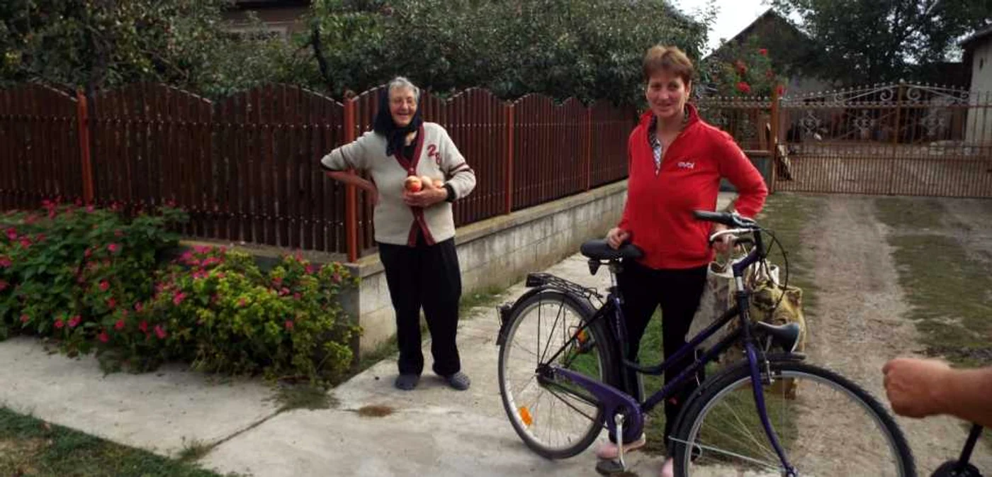 Satul Lucăceni a ajuns celebru în 2012, după ce administratoarea unui magazin a distribuit alimente localnicilor, sugerându-le să voteze un anumit candidat la funcţia de primar FOTO Cristina Cîcău