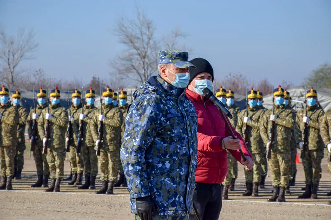 
    Toți militarii de la paradă vor purta măști de protecțiefoto: MApN  