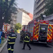 Un incendiu de mici dimensiuni a izbucnit la Spitalul Județean Bacău. FOTO: bacău.net