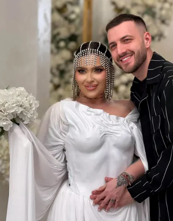 Oana Radu și soțul ei / foto: Instagram