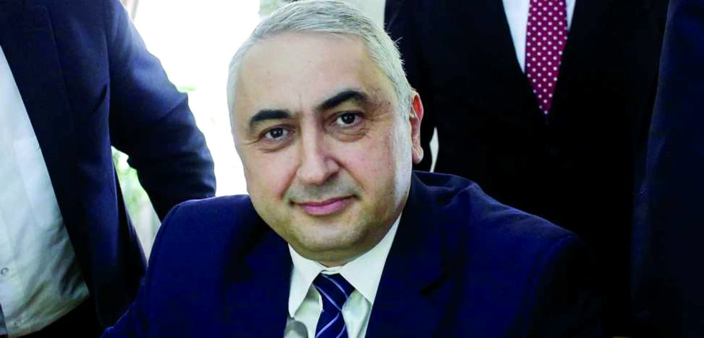 Valentin Popa susţine că şi legea care nu prevede ghilimele este de vină pentru plagiate