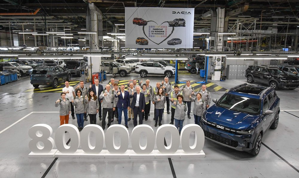 La Mioveni s-a produs modelul Dacia cu numărul 8 milioane