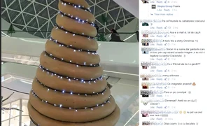 Pomul de Crăciun de la mall a ajuns subiect de glume pe Internet jpeg