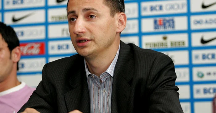 FOTBAL: Iacov se vrea şef la FRF