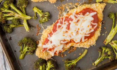 snitel de pui cu broccoli jpeg