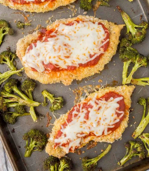 snitel de pui cu broccoli jpeg
