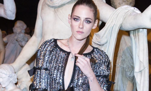 People lors de la présentation de la collection Chanel Métiers d'Art Paris Rome à Rome jpeg