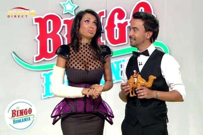 
    Nicoleta Luciu si-a rupt mana  