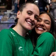 Gabriela Moreschi și Elizabeth Omoregie, relație la locul de muncă. Foto Instagram