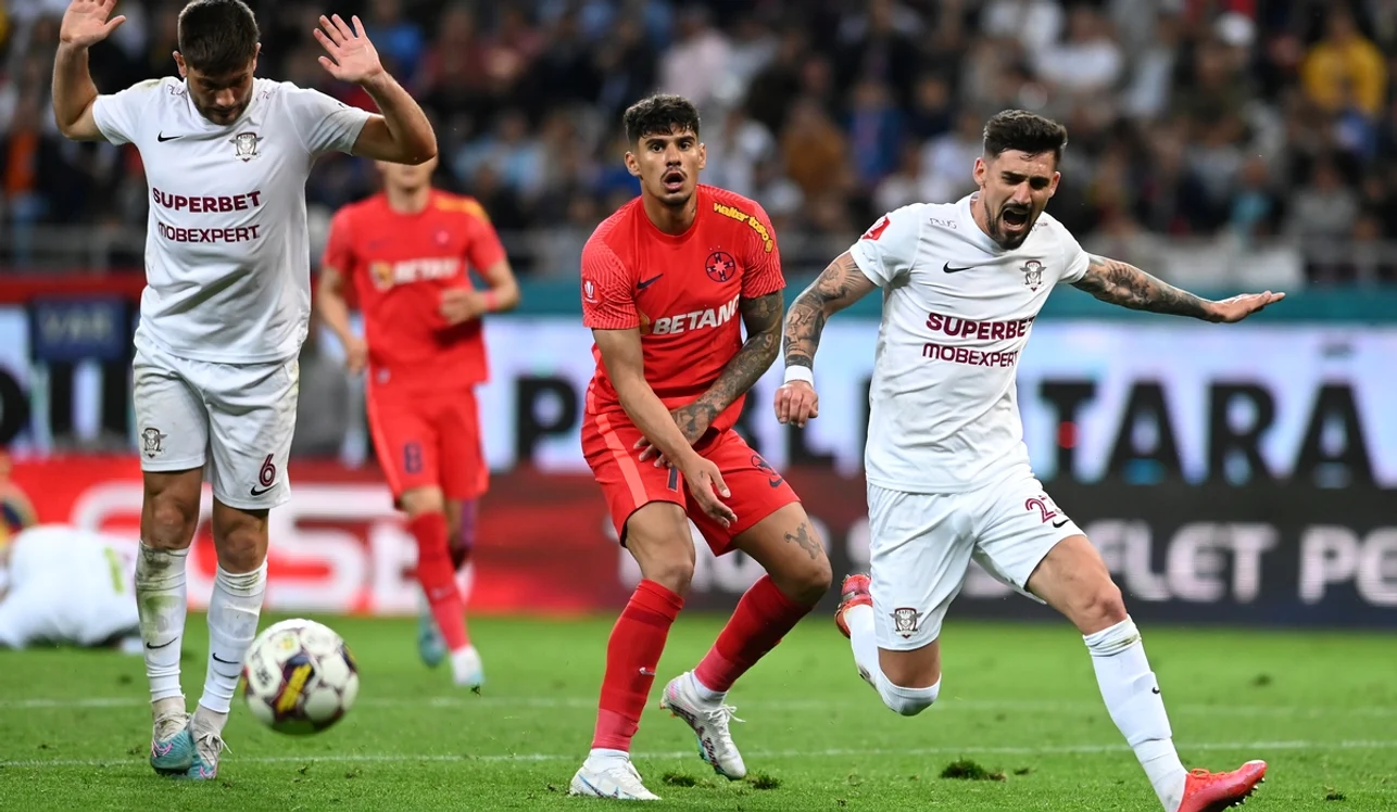 FCSB are, deocamdată, un avans de cinci puncte (FOTO: Sportpictures)
