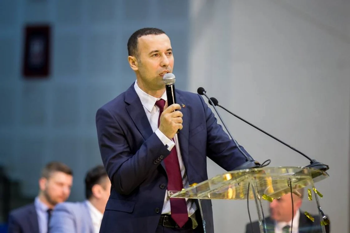 Iulian Dumitrescu