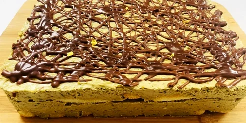 Tiramisu dubai cu fistic si cadaif reteta gina bradea 5 webp