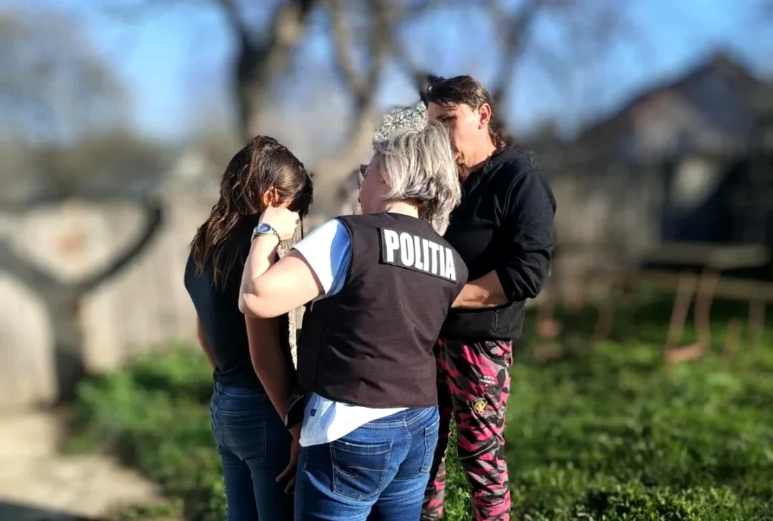 O fetiță maltratată, consiliată după ce a plecat de acasă FOTO Poliția Neamț 