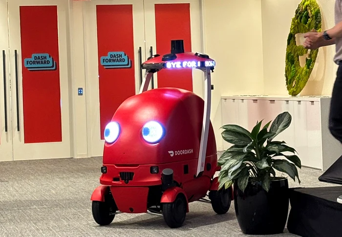 Robotul a fost denumit Dot FOTO Natalie Lung / X