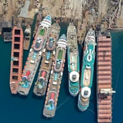 cimitir nave croaziera reciclare  Foto Turk Loydu jpg