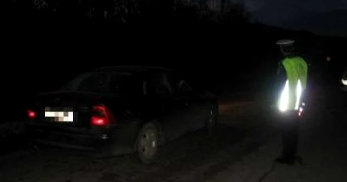 Maşina a fost abandonată în judeţul Hunedoara