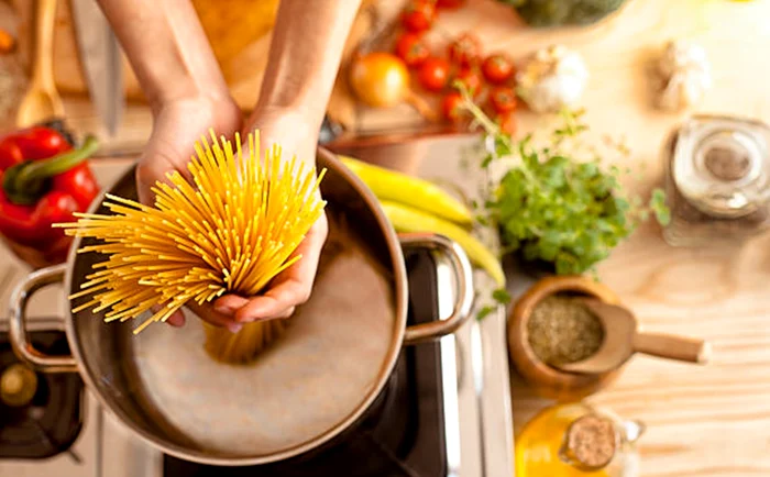 Cum poți mânca paste zilnic fără să te îngrași / foto: iStock