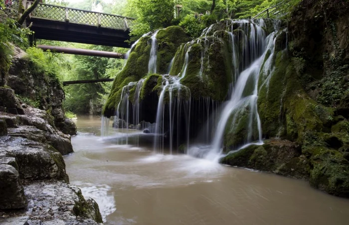 Cascada Bigăr, văzută de la bază