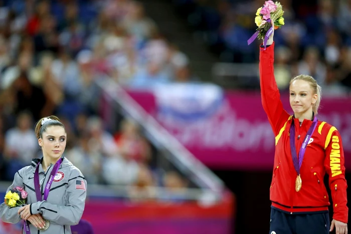 Sandra Izbaşa a câştigat medalia de aur la sărituri la Olimpiada de la Londra FOTO: Reuters