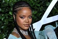 1 rihanna foto bun jpg jpeg
