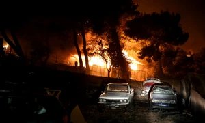 Incendiu Grecia langa Atena FOTO AFP