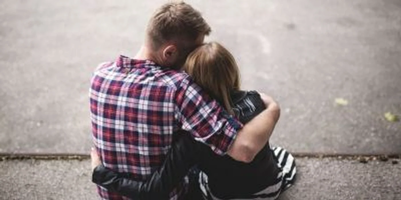Infecţia cu Chlamydia este mai frecventă la femeile tinere