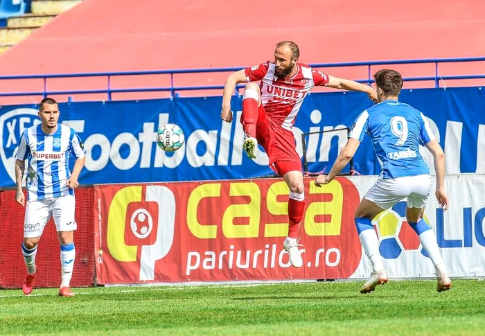 
    De când fanii le dau prime la victorie, dinamoviștii pun serios osul la bătaie în meciuriFOTO: Sportpictures.eu  