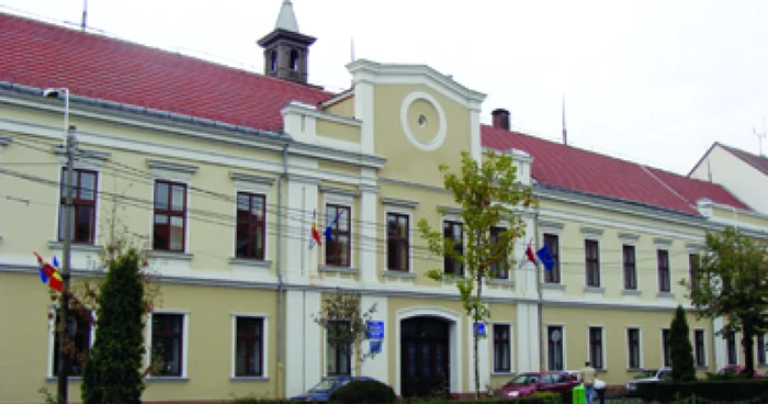 Oradea: Prefectura îşi are începuturile în artă