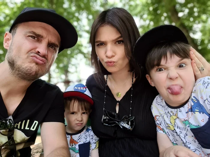 6 serban copot si familia 3 jpg jpeg