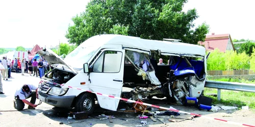 Accidentul de la Ialoveni a provocat moartea a patru persoane, iar 11 au fost traumatizate