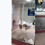 vandalism PNL Hunedoara foto FB Vetuţa Stănescu jpg