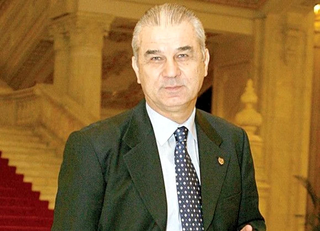 Iordănescu trebuie să anunţe azi lotul pentru EURO