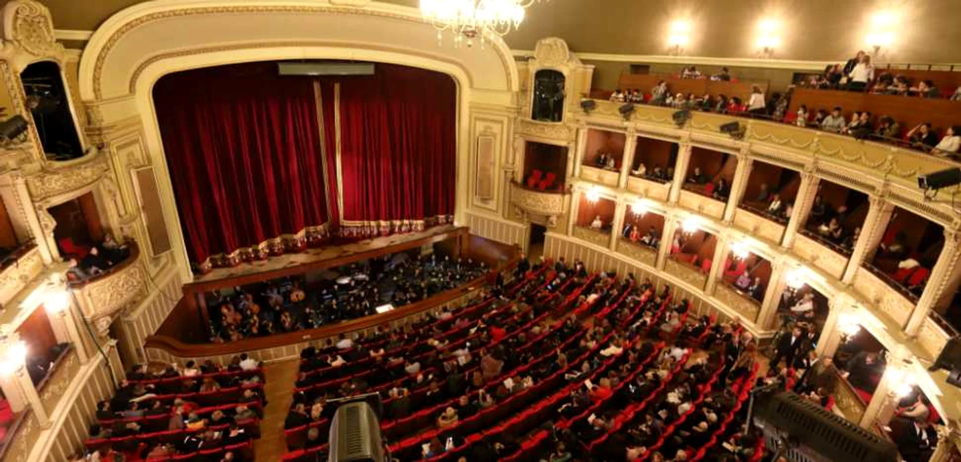 Opera Naţională Bucureşti rămâne sub conducerea unui interimar